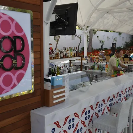 Calimera ホテル 4*