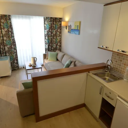 فندق Calimera 4*